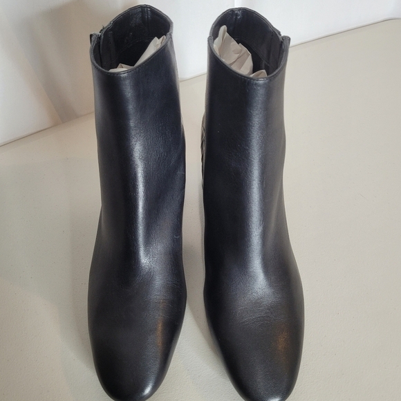 Michael Kors Black Ankle Boots - Picture 7 of 13
